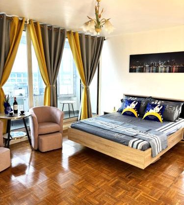 Chambre Arena Porte La Chapelle