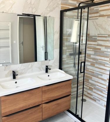 Chambre dans une maison en Colocation proche paris et Disney Room in shared house