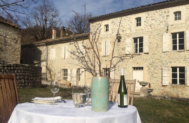 Chambre et Château in the heart of nature