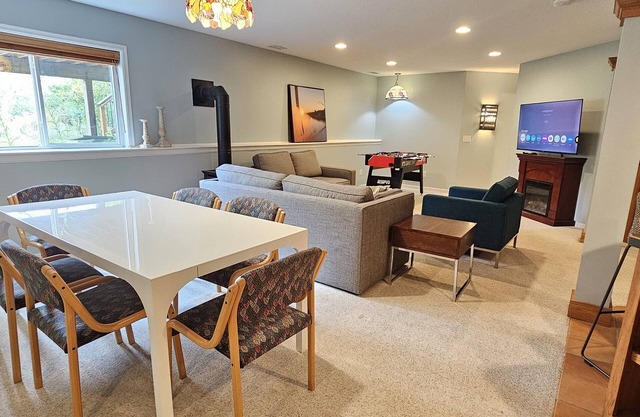 Chanhassen Guest Suite - Private & Spacious