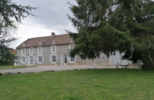 Character house 18 ° century "Les Cédres"