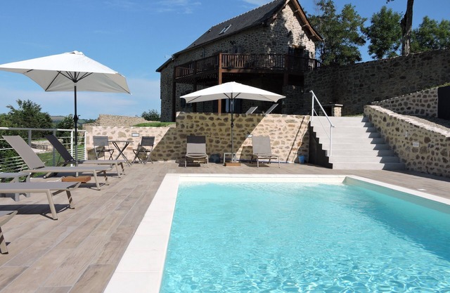 Character house in Aveyron classified 4 stars