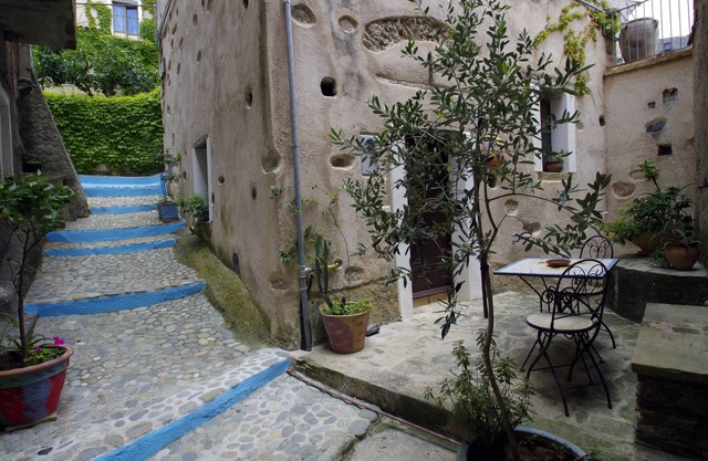 Characteristic House In The Historic Center Of Belmonte Calabro, Nature and Culture