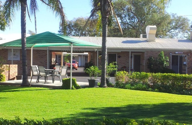 Charleville Waltzing Matilda Motor Inn