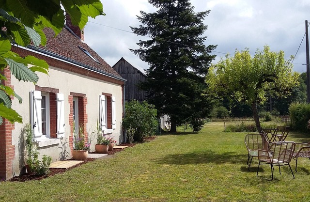 Charm of the Solognote countryside, surrounded by castles