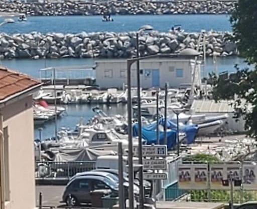Charmant Appart 2ch/4pers Village Estaque plage
