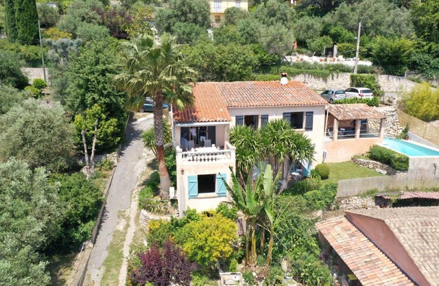 Charmant rez de villa en provence