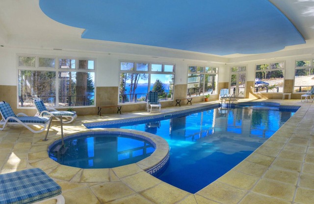 Charming Space Perfect for Relaxation & Local Exploration - Near Melipal Beach