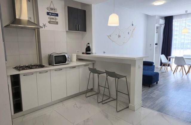 Charming 1-bedroom apartment in fantastic Mamaia-Sat Onix Blue with WiFi, AC