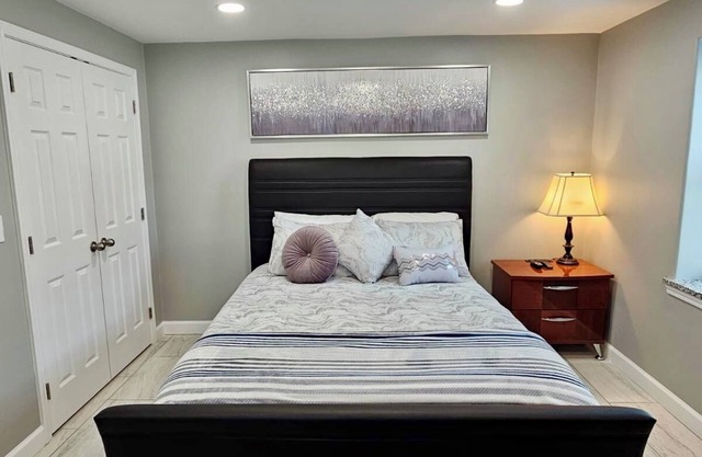 Charming 1-bedroom apartment in Lumberton with AC, WiFi