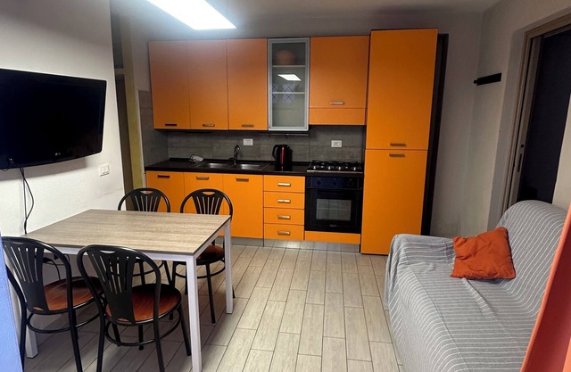 Charming 1-bedroom apartment in fabulous Verona with AC