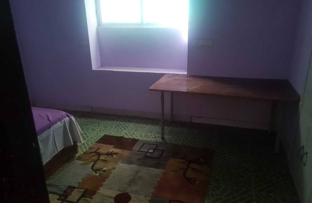 Charming 1-bedroom bungalow in Gurugram with WiFi access