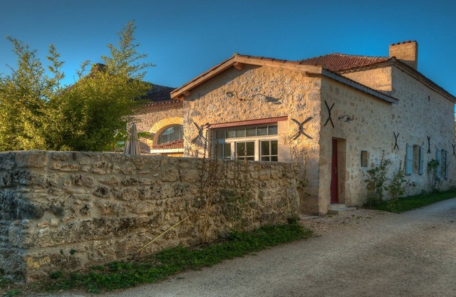 Charming 18th-century house near Larressingle castle (Gers)