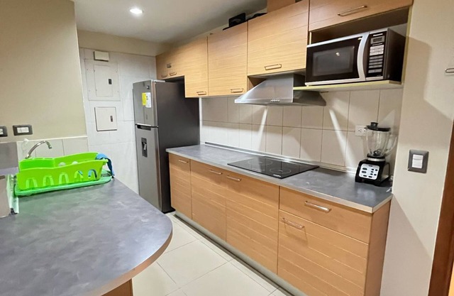 Charming 2-bedroom apartment with AC, WiFi in beautiful Guayaquil