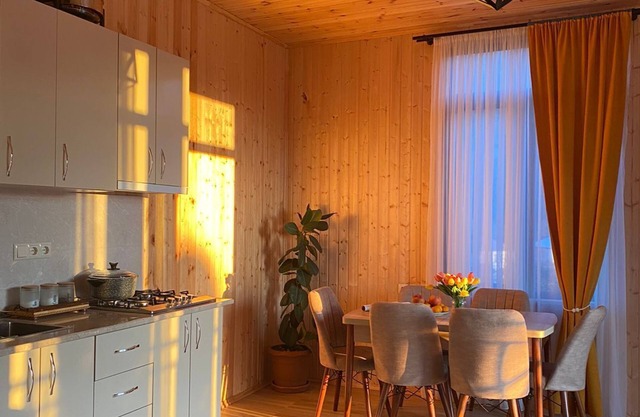 Charming 2-bedroom cottage in serene Gantiadi with AC