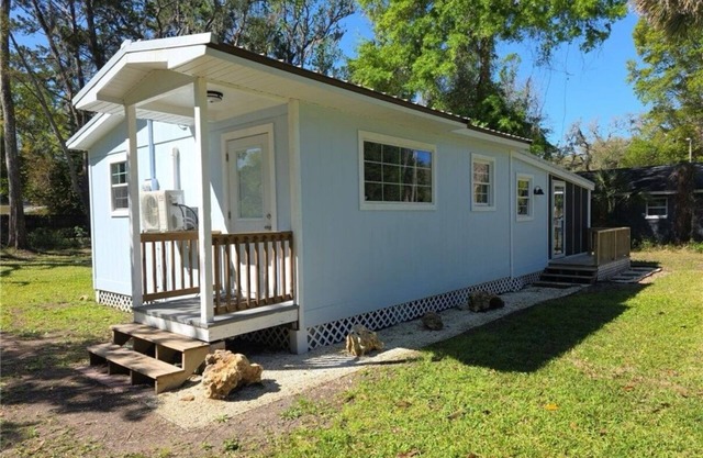Charming 2-bedroom house in peaceful Old Homosassa