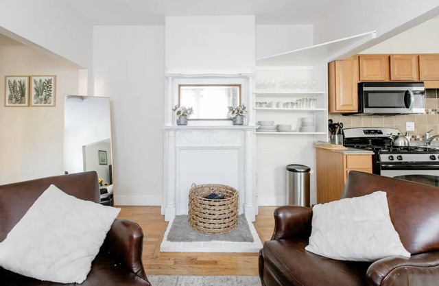 Charming 2 bedroom near Central Square!