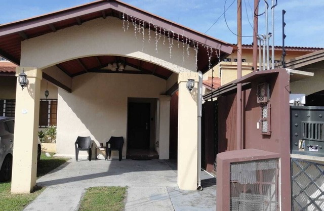 Charming 2-BR La Fontana townhome with WiFi, AC in amazing David