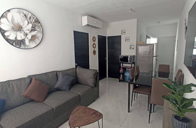 Charming 2-bedroom apartment in beautiful Acapulco with WiFi, AC
