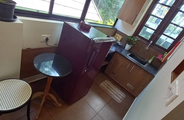 Charming 3-bedroom house with WiFi, AC in beautiful Thiruvananthapuram