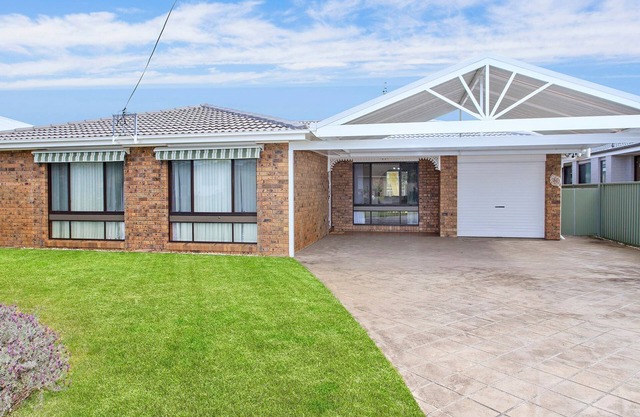 Charming 3 bedroom Family & Pet Friendly Home in Shoalhaven Heads