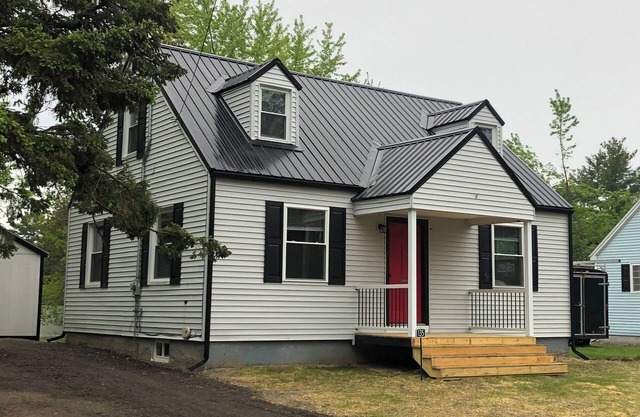 Charming 3 Bedroom Cape