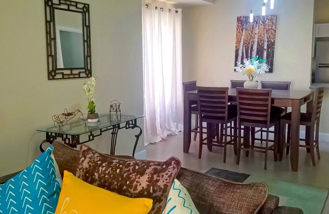 Charming 3-bedroom house in enchanting Lucea with AC, WiFi