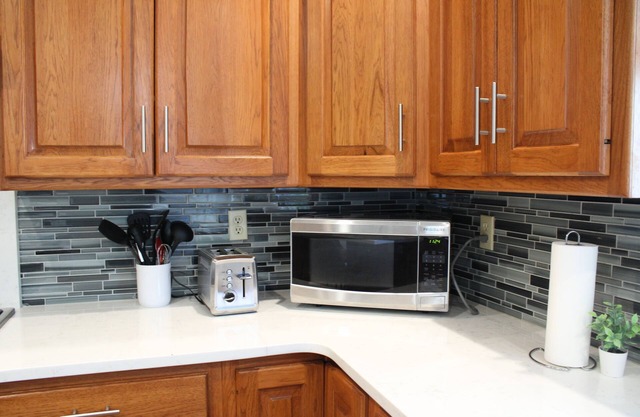 Charming 3-bedroom house: Winona Lake Front