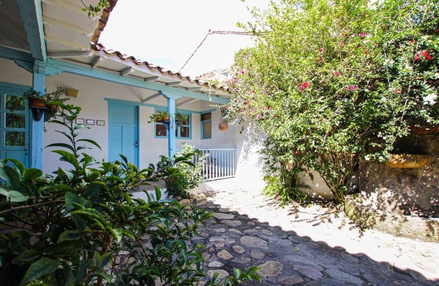 Charming 4-Bedroom Colonial House in Villa de Leyva, 5 Min Walk to Plaza Central