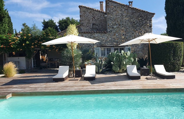 Charming 4-star gîte in a Bastide dating from 1785 in Haute Provence
