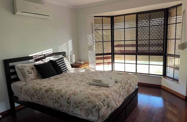 Charming 4BR Retreatnnear Gawler