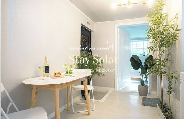 Charming and modern 2-bedroom apartment in brilliant Songpa gu, Seoul with AC
