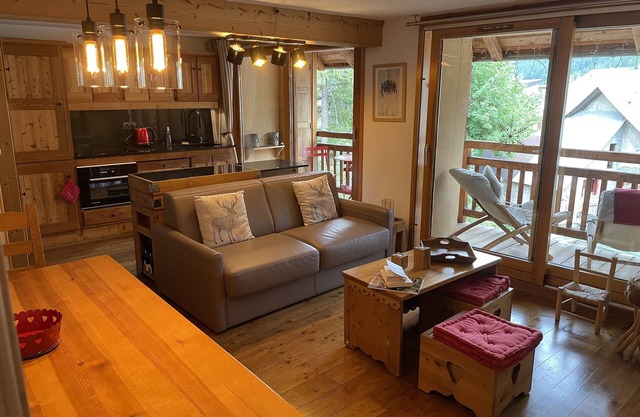 Charming apartment 4/6 people, Serre Chevalier 1400 m 3 *, WIFI