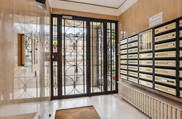 Charming apartment heart of 15th