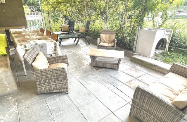 Charming Appartment Villa renovated in a green and quiet site close to Nice !