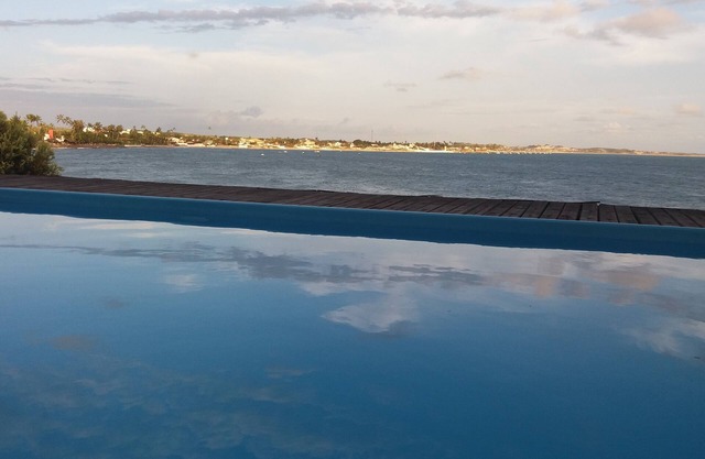 Charming Beachfront Villa on Porto Mirim Cove, near Natal