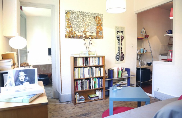 Charming Bright Apartment Near Montmartre