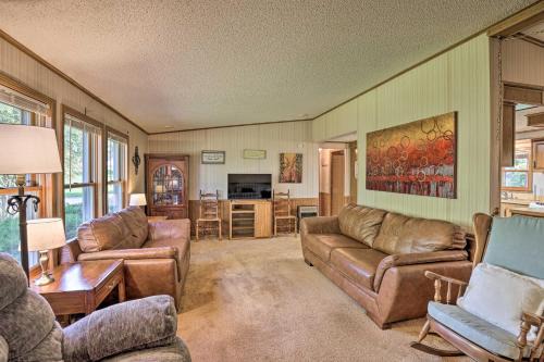 Charming Burdett Home with Grill, Gazebo and Yard