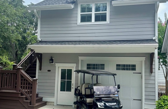 Charming carriage house in the heart of Old Town Bluffton!