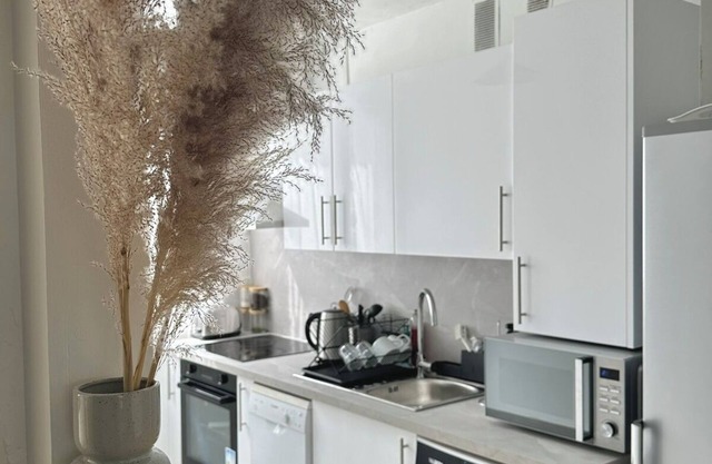 Charming & Cosy T2 near Airport