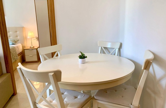 Charming Flat @ Historic Centre &short walk to Beach