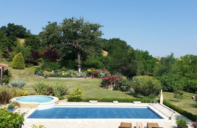 CHARMING GITE IN LAURAGAIS NEAR CANAL DU MIDI