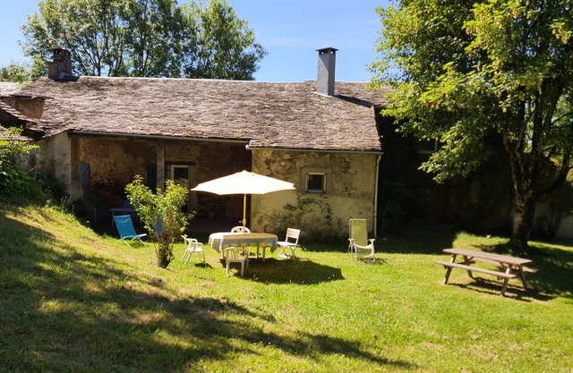 Charming 3-Star Listed House, Ideal for a Peaceful and Authentic Stay in the Tarnn