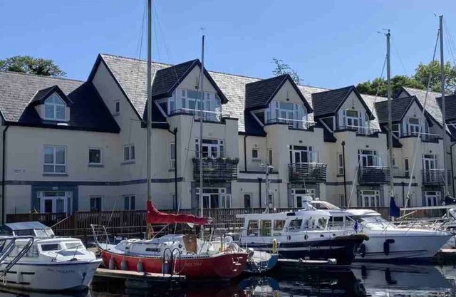 Charming, HarbourSide Apartment Killaloe, Co Clare
