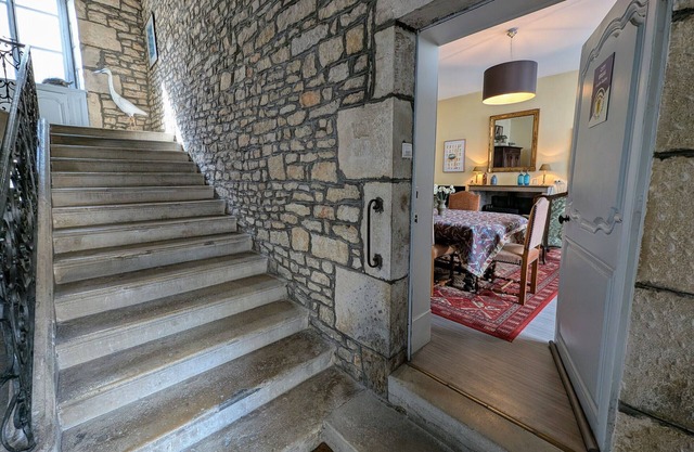 Charming historic apartment in Vesoul with WIFI and parking