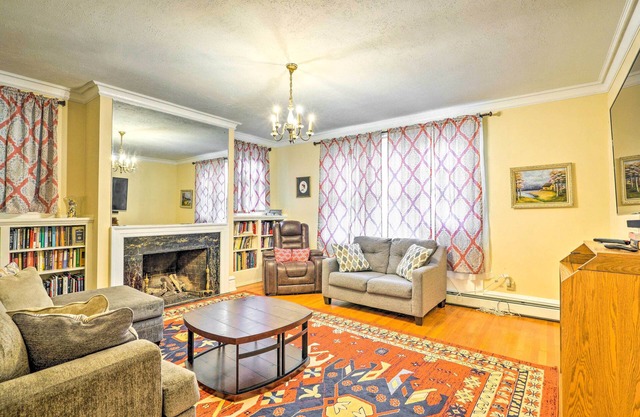 Charming Historic Home ~ 1 Mi to Dtwn Olean!