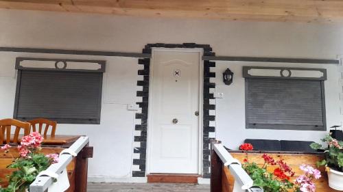Charming House in Irañeta with Fenced Garden