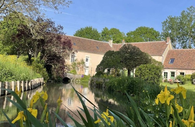 Charming house with fireplace in the heart of the Perche Natural Park