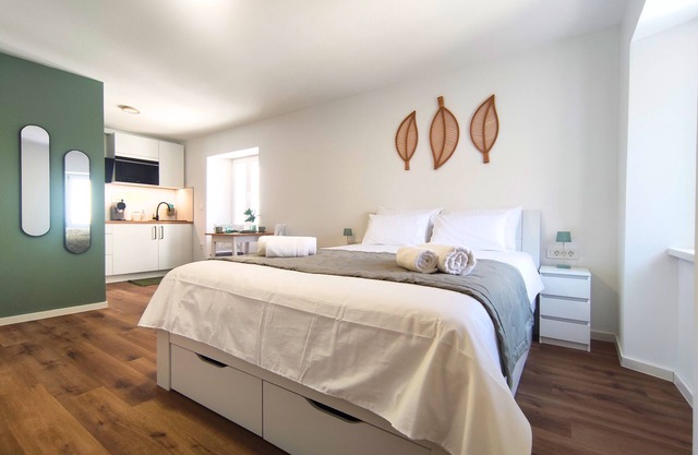 Charming Izola Studio – Walk to Sea, Cafés & Marina