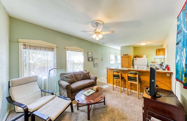 Charming King William Studio | River Walk | Pearl